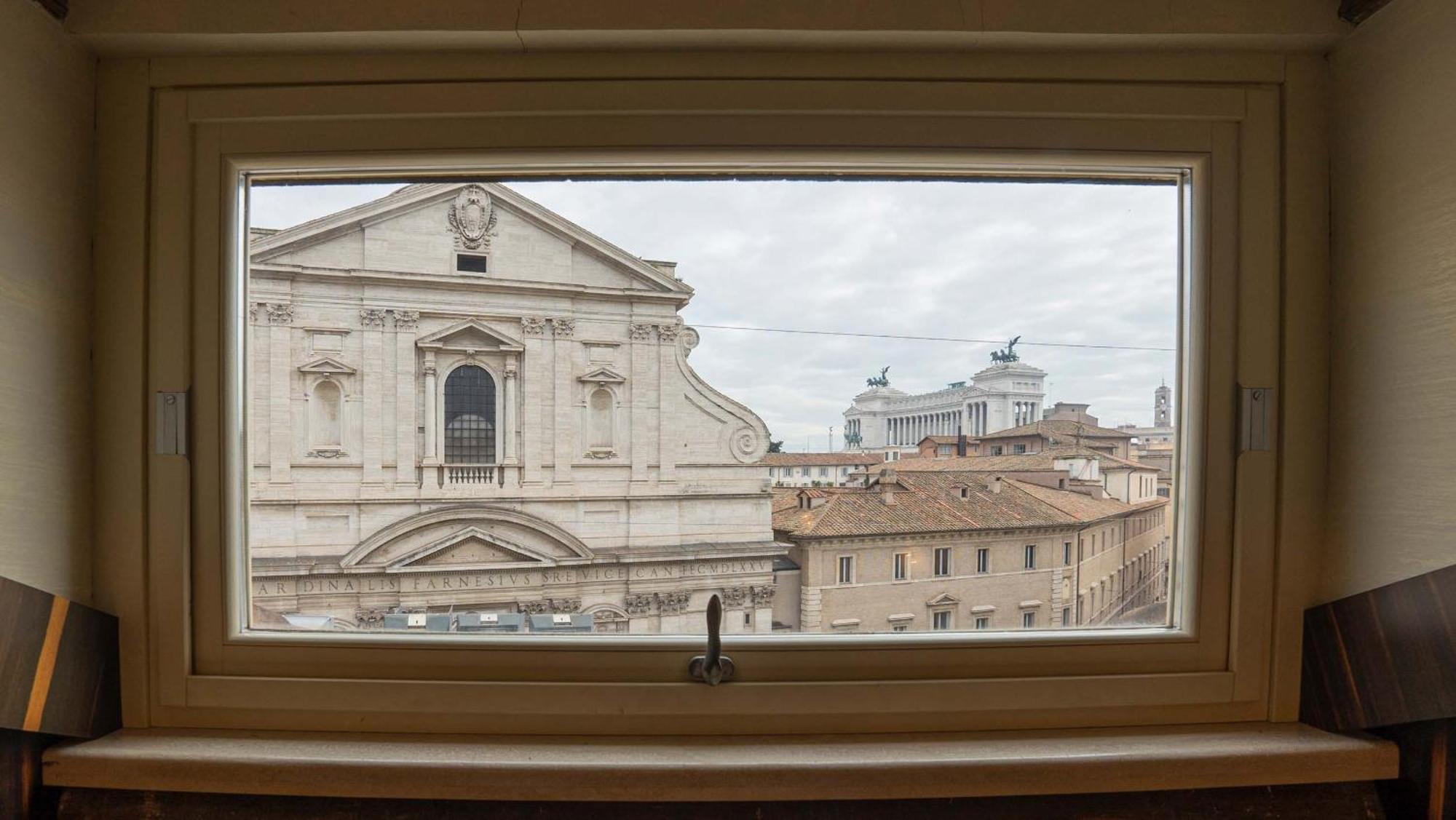 Piazza Venezia Charming Apartments With View Ρώμη Εξωτερικό φωτογραφία