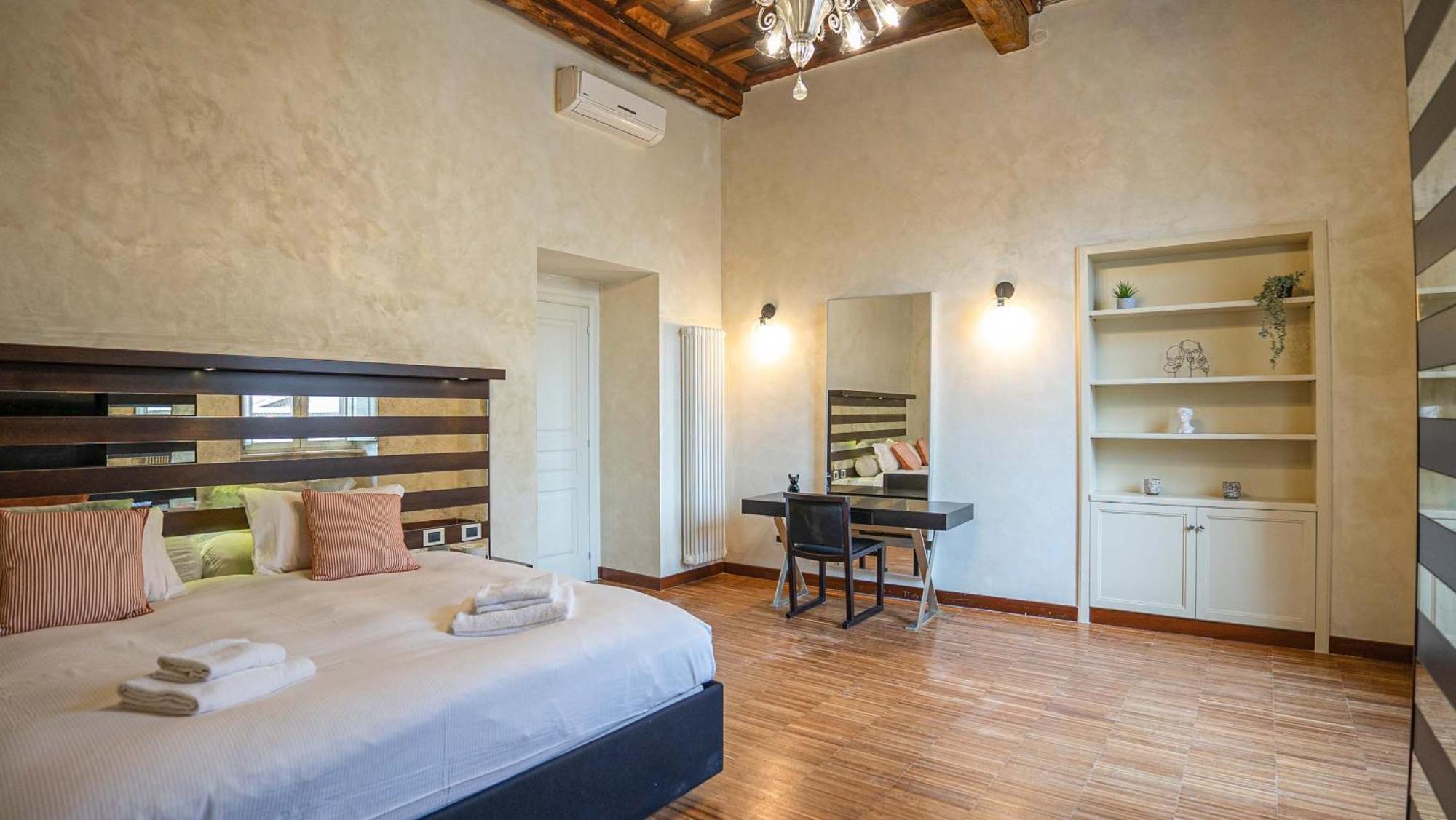 Piazza Venezia Charming Apartments With View Ρώμη Εξωτερικό φωτογραφία